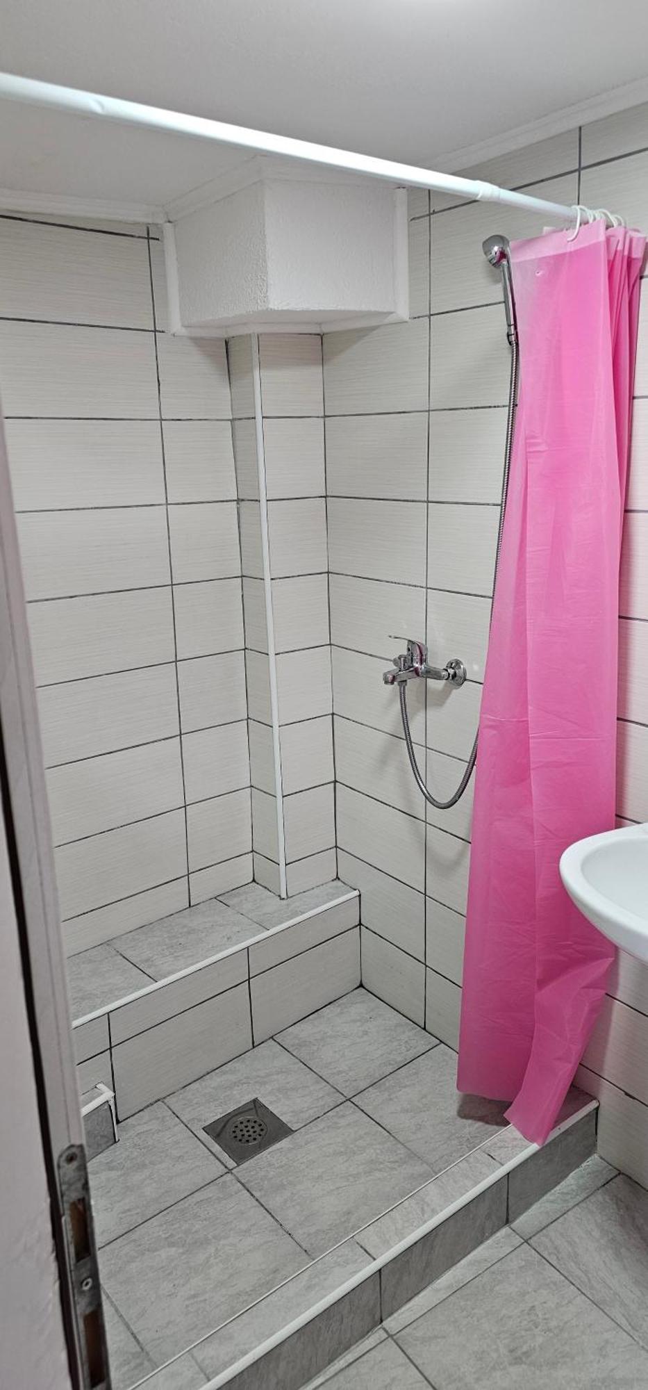 Apartmani Roki 투즐라 외부 사진