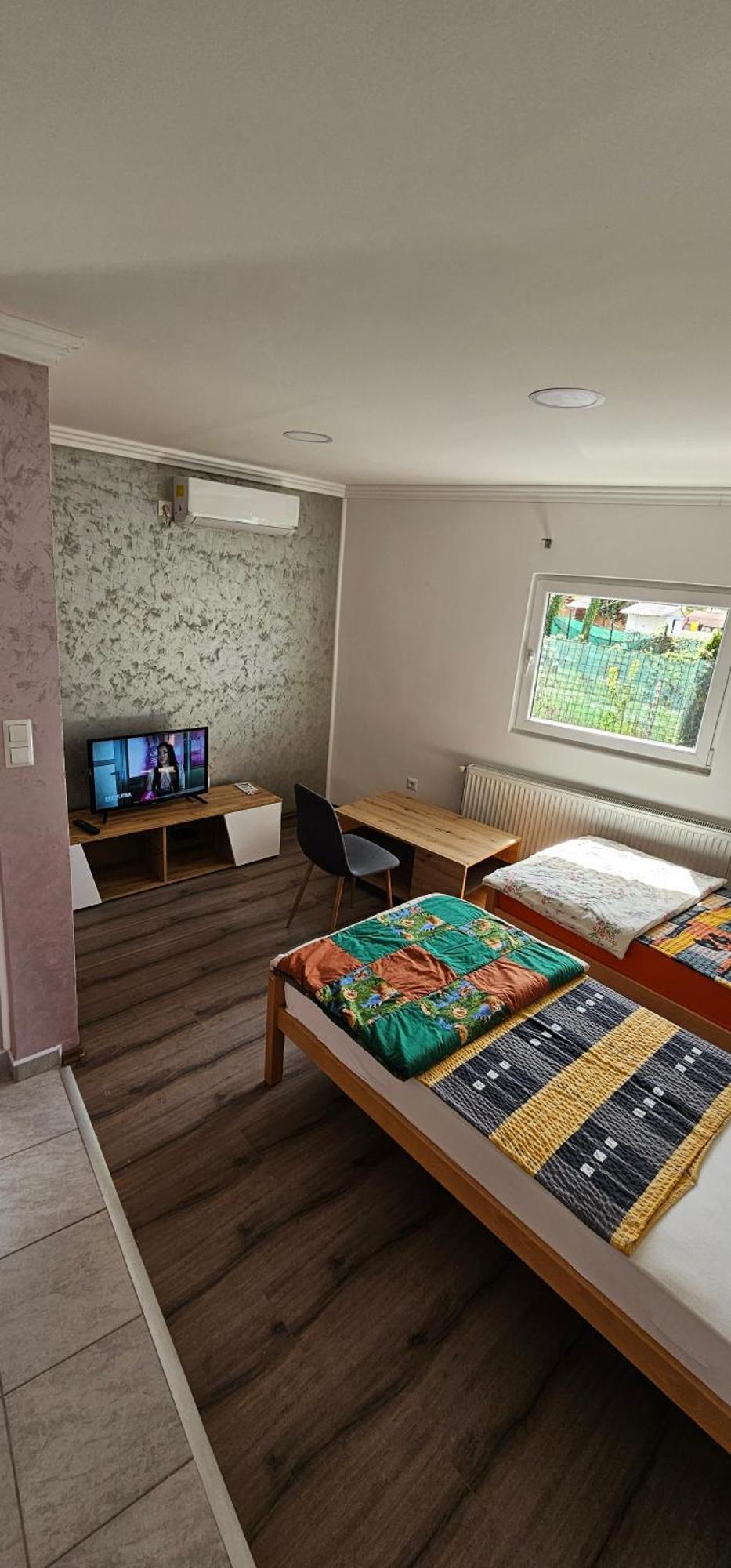 Apartmani Roki 투즐라 외부 사진
