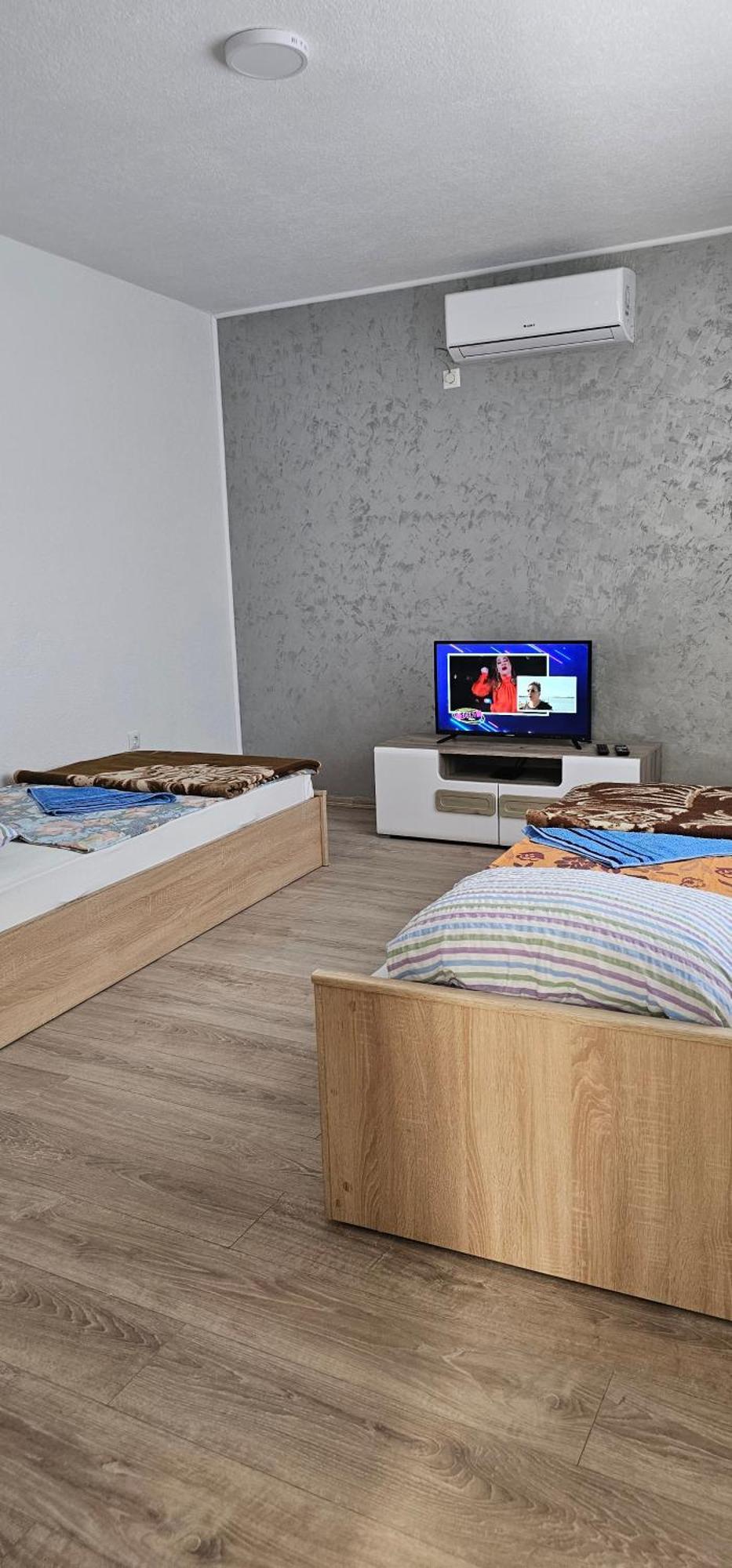 Apartmani Roki 투즐라 외부 사진
